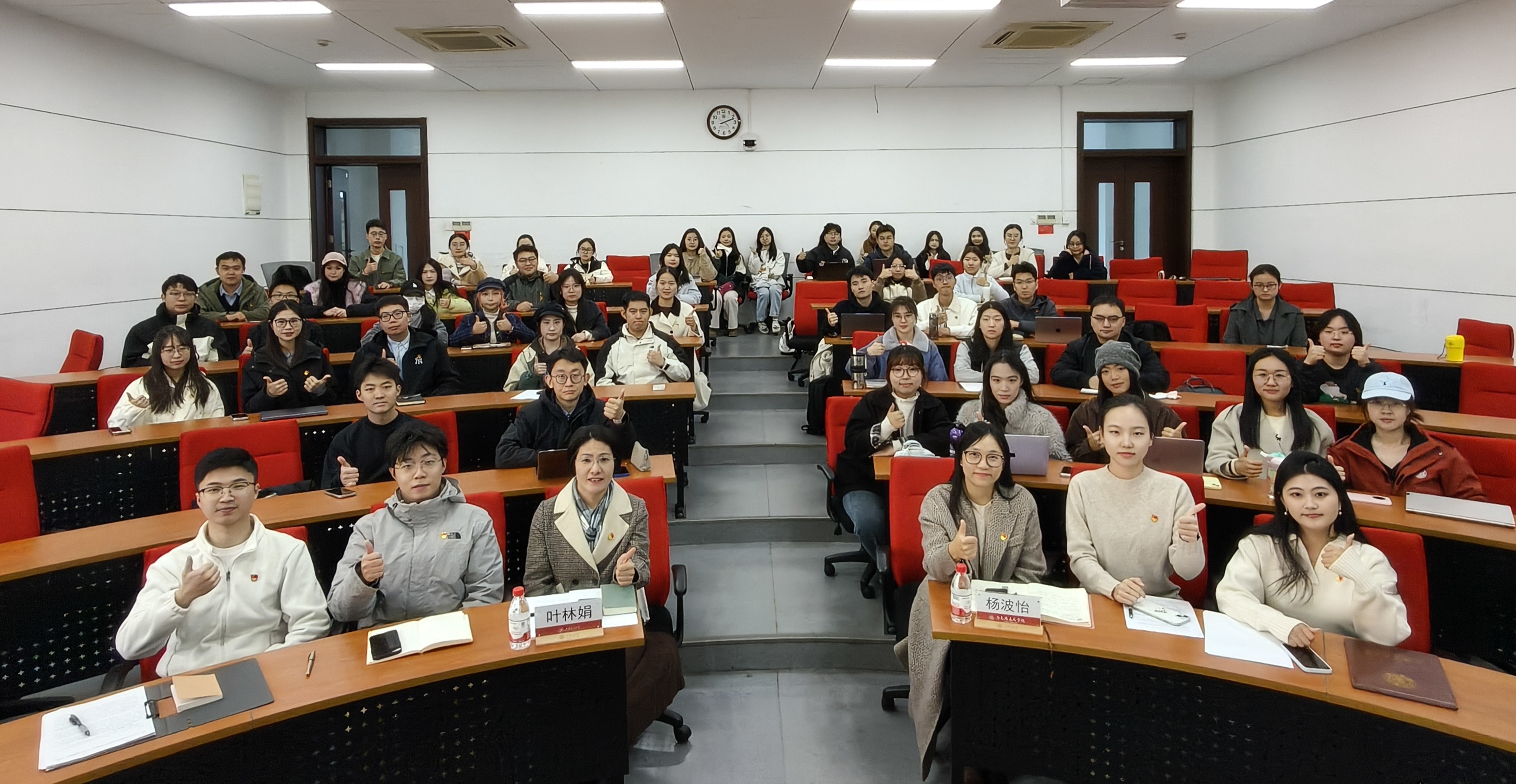 adb7802a150d0c69db3f5a875fd665b6.JPG adb7802a150d0c69db3f5a875fd665b6.JPG